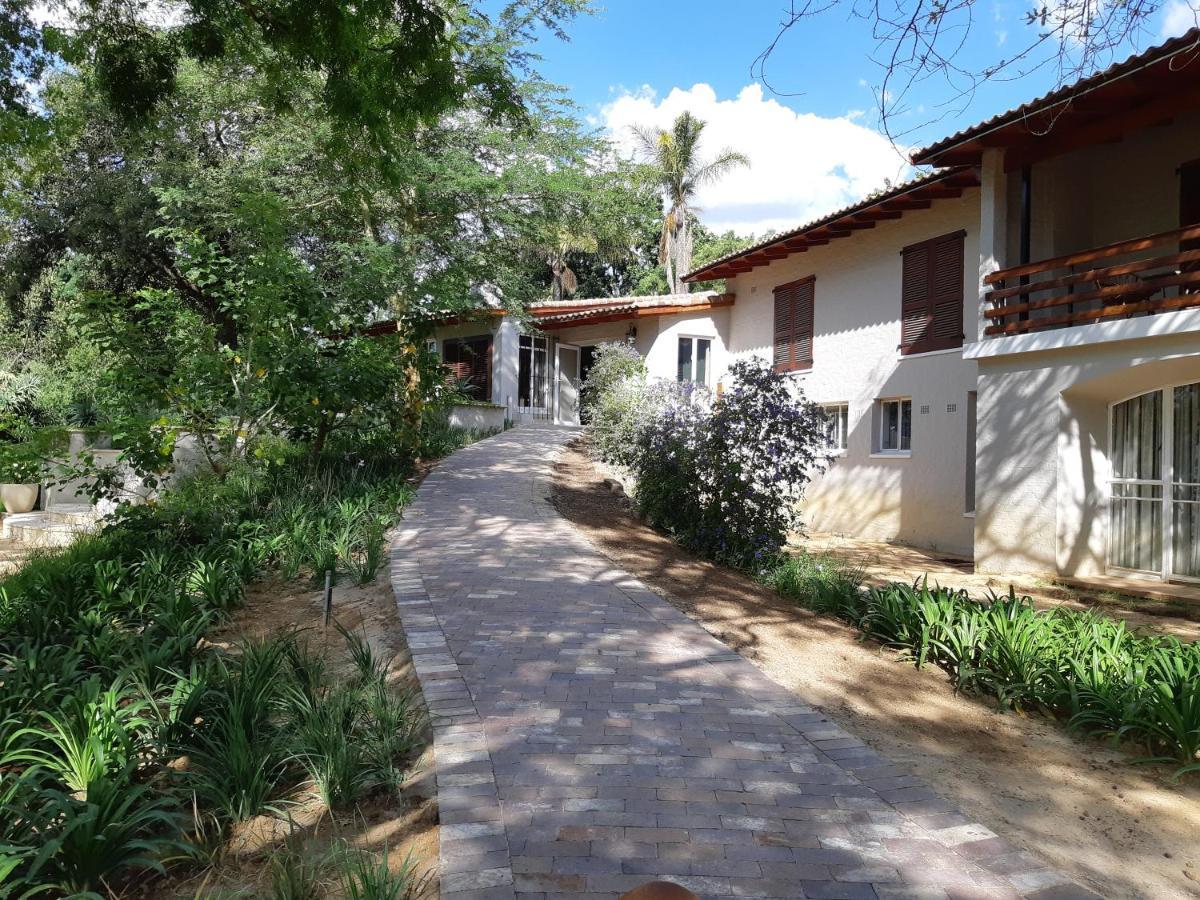 Amberhall Guesthouse Johannesburg Exteriör bild
